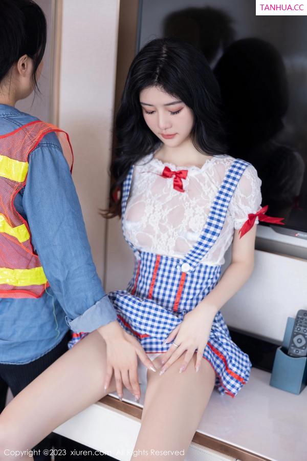   [XiuRen]高清写真图 2023.10.13 No.7509 幼幼 清纯美腿第23张图片